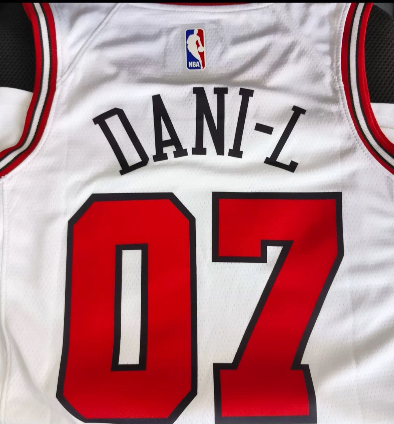 NEWJEANS DANIELLE customized Chicago Bulls 07 Jersey