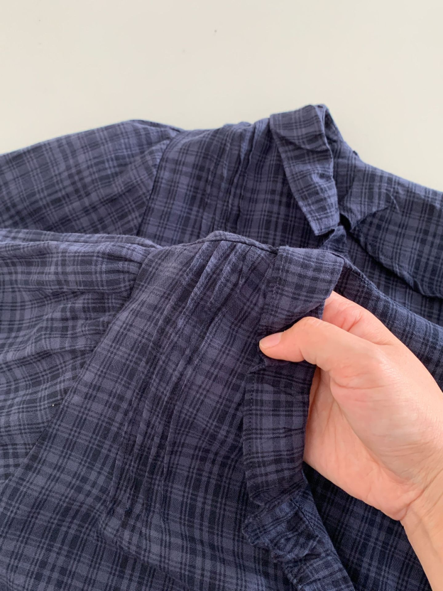 ITZY Yuna Inspired Plaid Ruffle V‑Neck Puff Sleeve Shirt