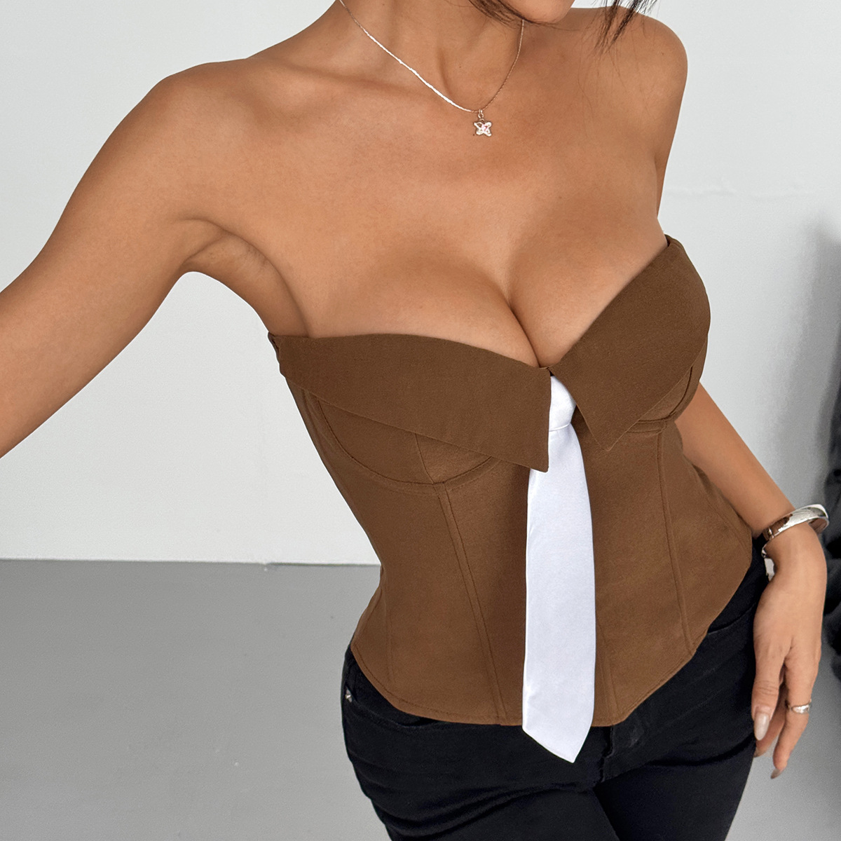 Necktie Bustier Top-Straykids concert outfitidea for STAY