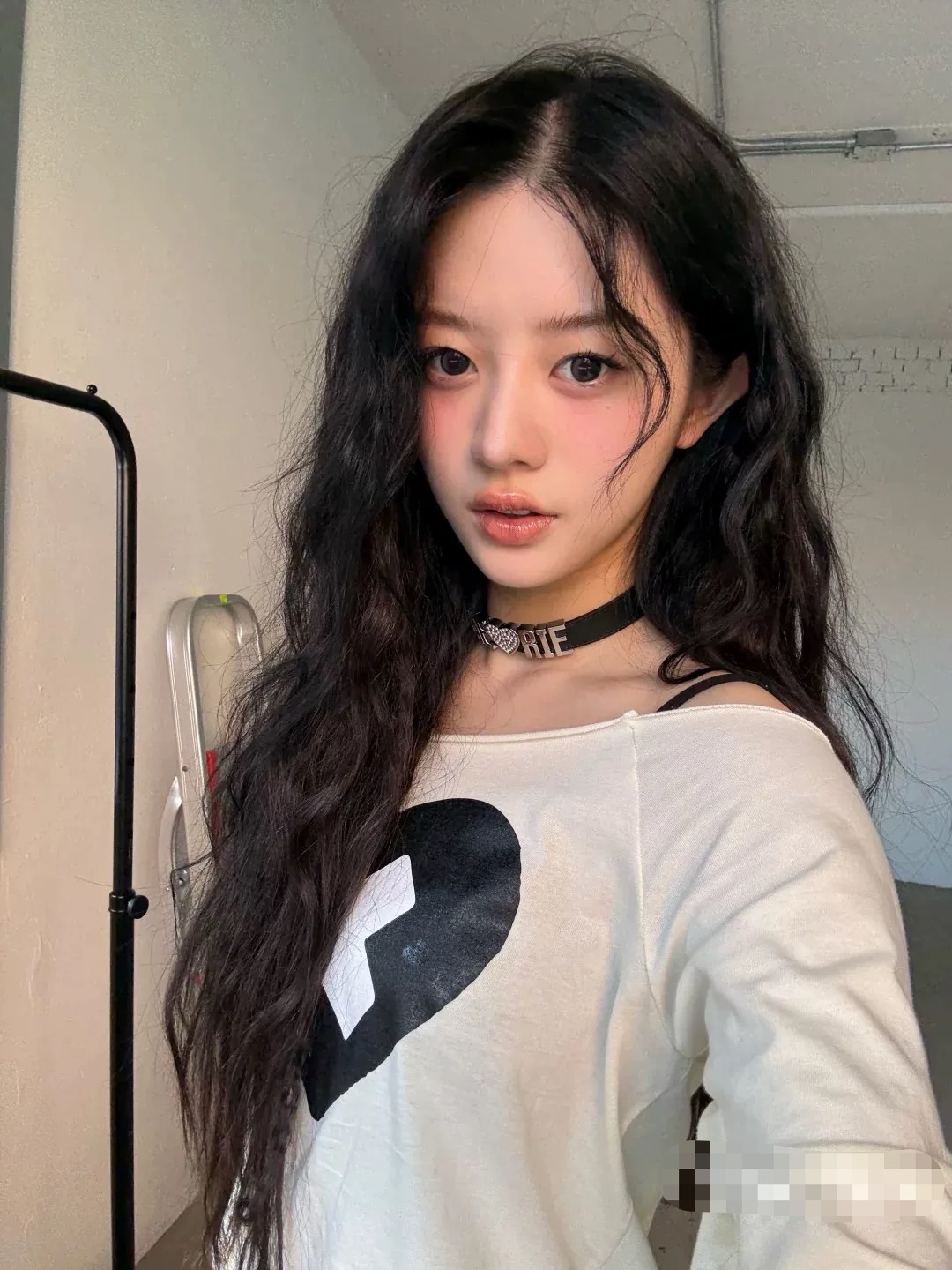 ILLIT Inspired Cross Heart Cut Off Long Sleeve