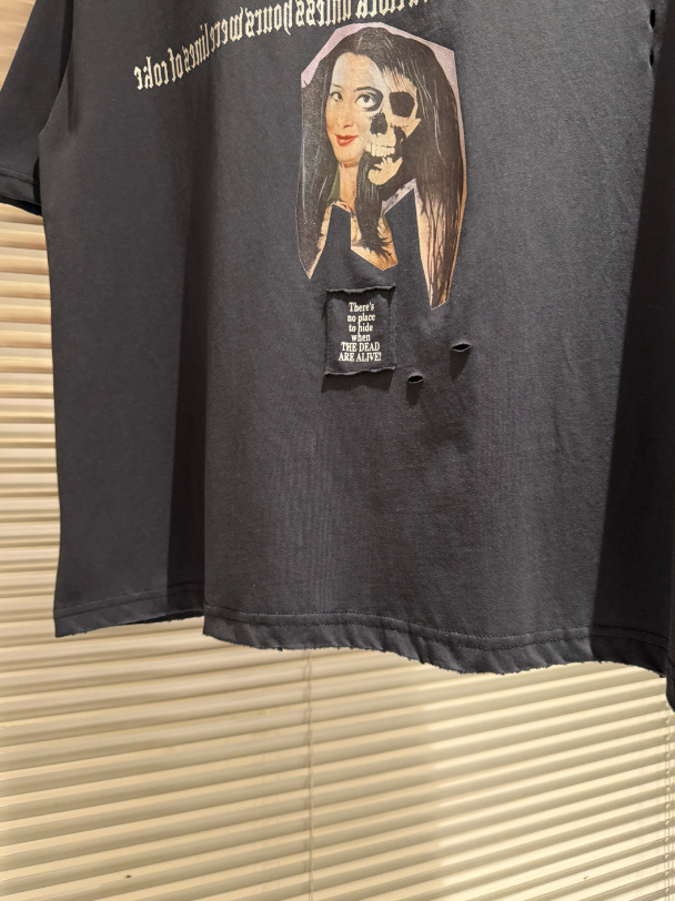 Stray kids Hyunjin Inspired Une Saison En Enfer Distressed T-shirt-Straykids