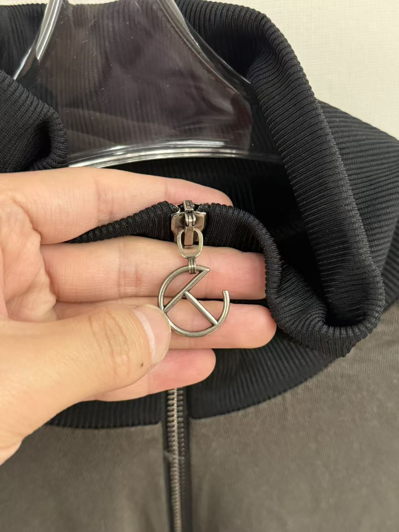 TXT Yeonjun&Cortis Martin Inspired Vintage Logo Track Jacket