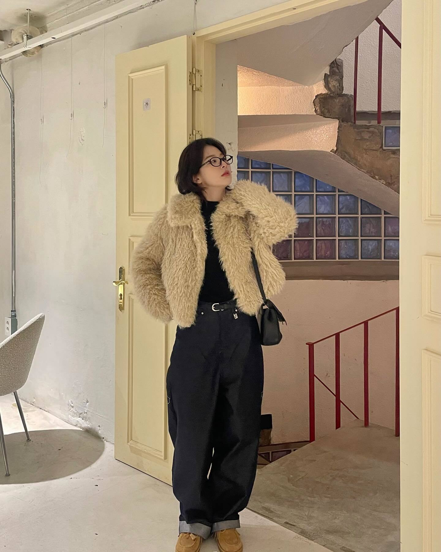 Aespa Ningning&Red Velvet Seulgi Inspired Rose Embroidered Denim Pants