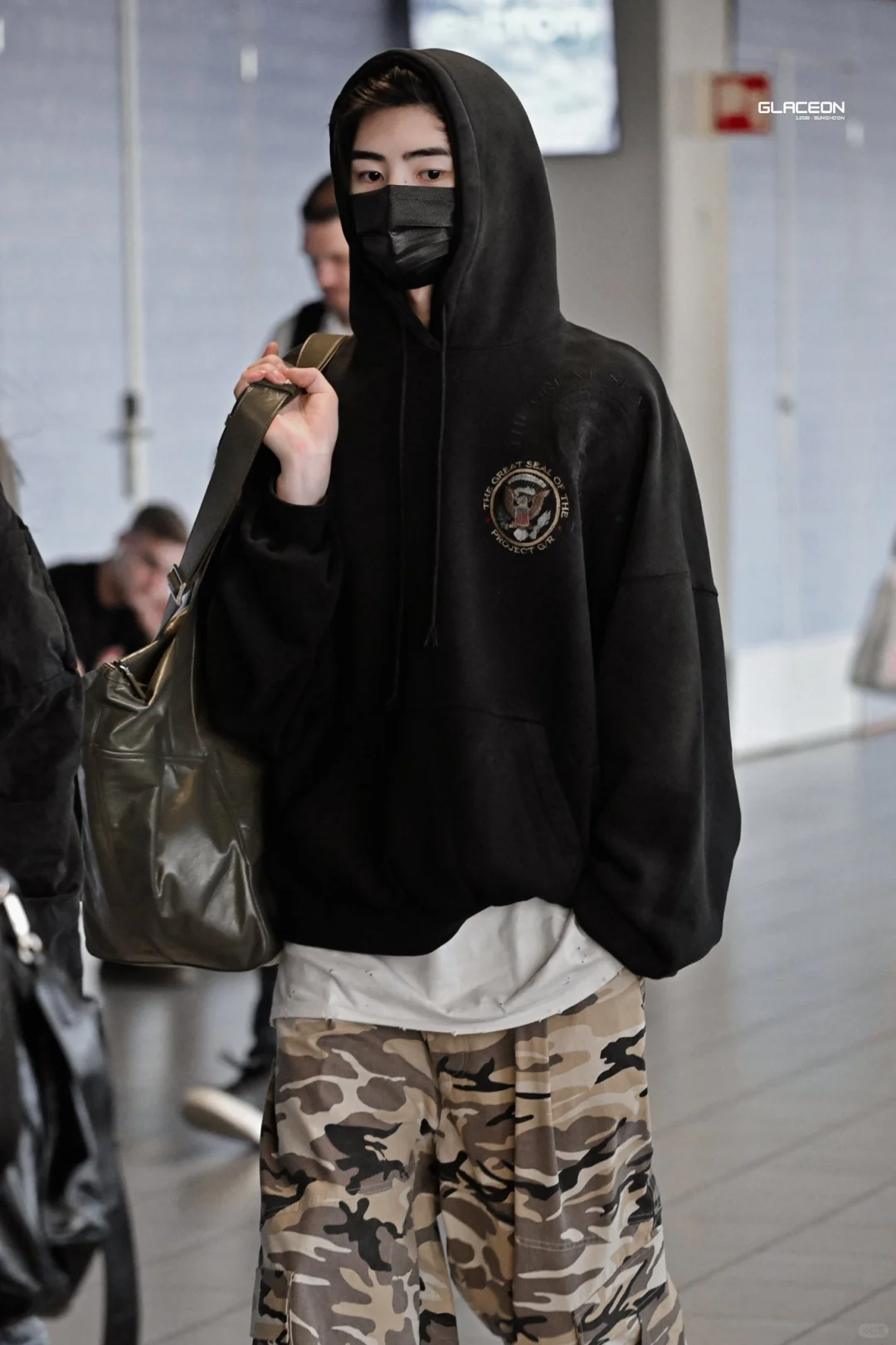 ENHYPEN Sunghoon Inspired Vintage Washed Badge Black Hoodie