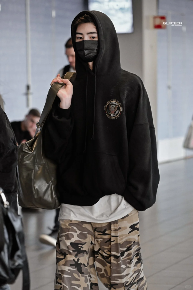 ENHYPEN Sunghoon Inspired Vintage Washed Badge Black Hoodie