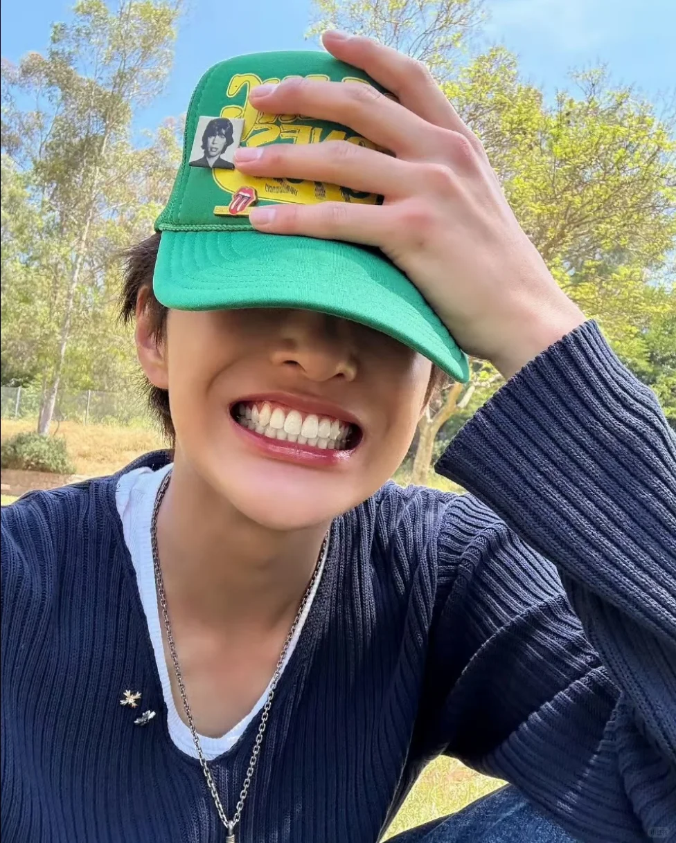 Cortis Keonho Inspired Rolling Stones 1972 Green Trucker Hat