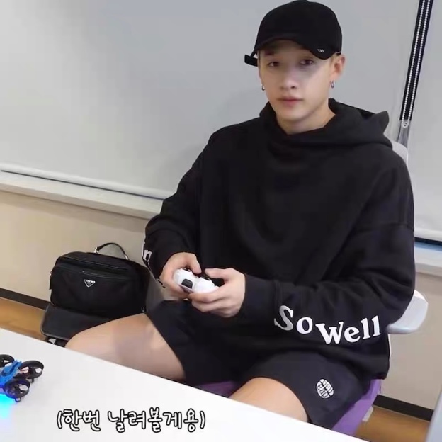 Straykids Bangchan&Seventeen Dino