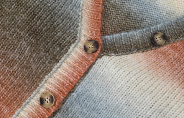 Aespa Winter Inspired Gradient Knit Cardigan