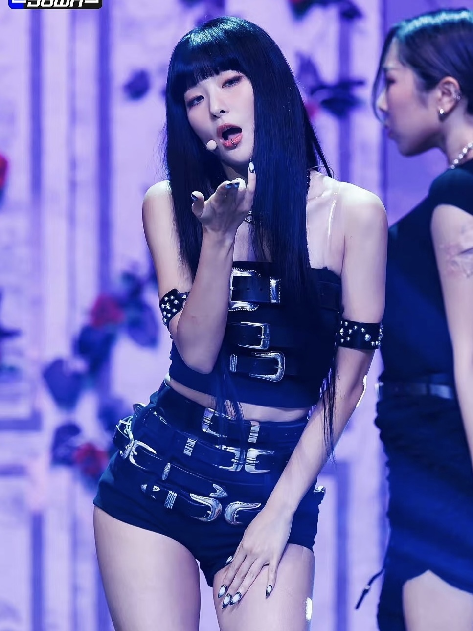 Red Velvet Seulgi Inspired Strapless Belt-adorned Top&Shorts Set