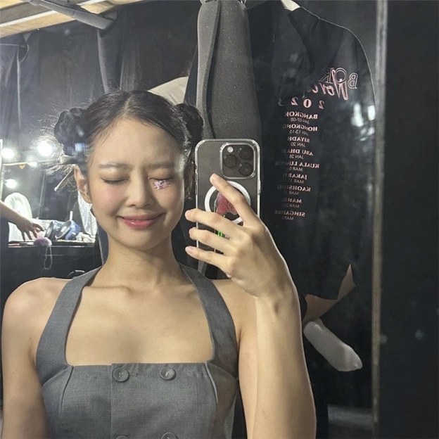 Blackpink Jennie Inspired Grey Halter Vest Top