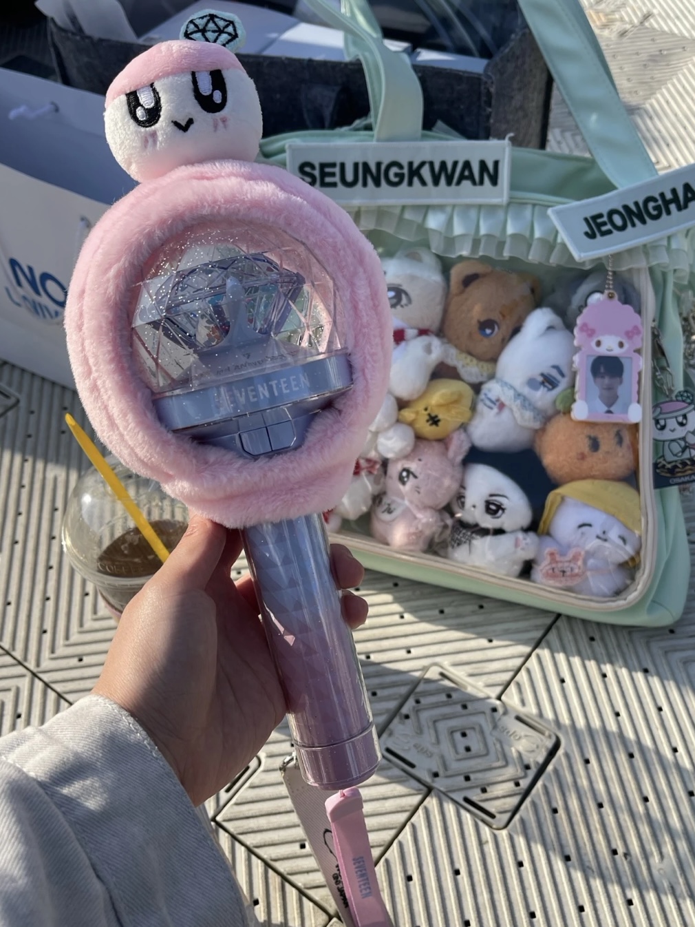Seventeen CaratLand Merch Inspired BONGBONGEE Light Stick Cover