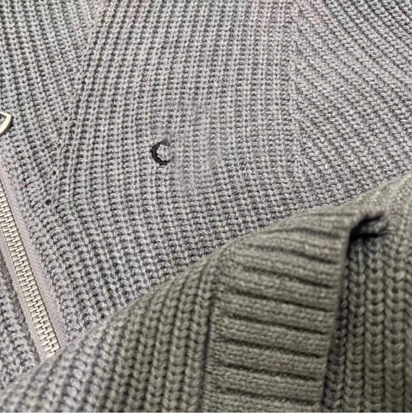 Seventeen DK Inspired Zip-Up Knit Cardigan