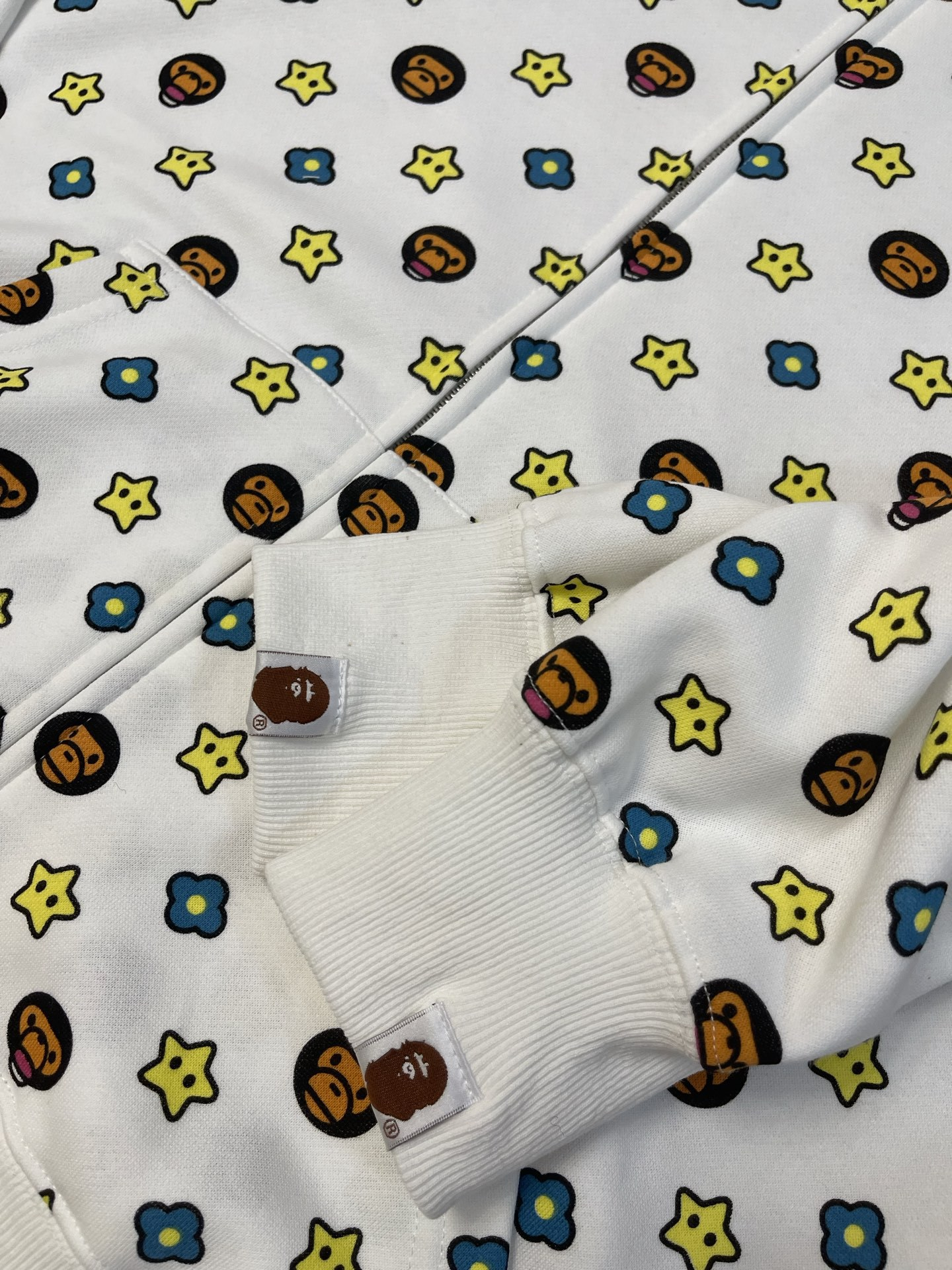 NewJeans Haerin Inspired BABY MILO Print Zip-Up Hoodie Jacket