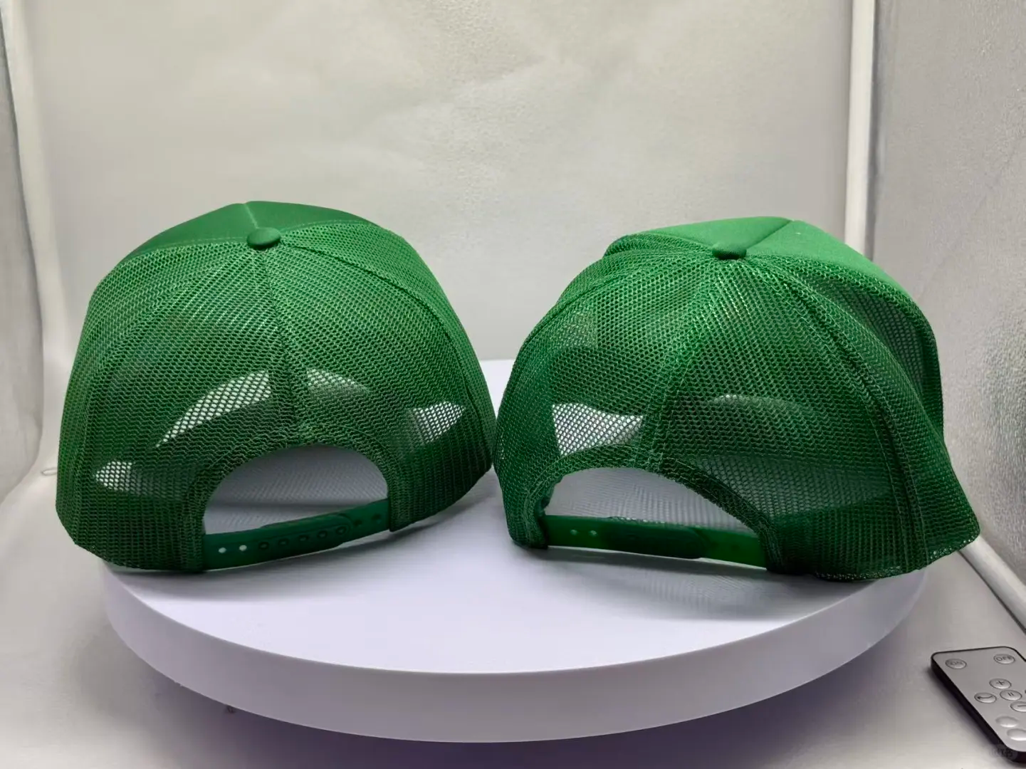 Cortis Keonho Inspired Rolling Stones 1972 Green Trucker Hat