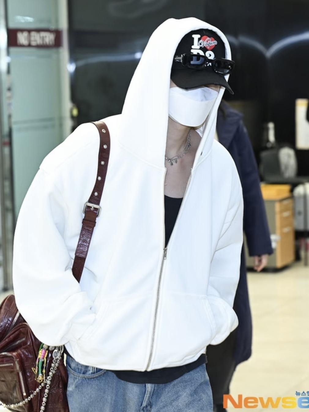 Enhypen Niki Inspired I Love D2 Baseball Cap