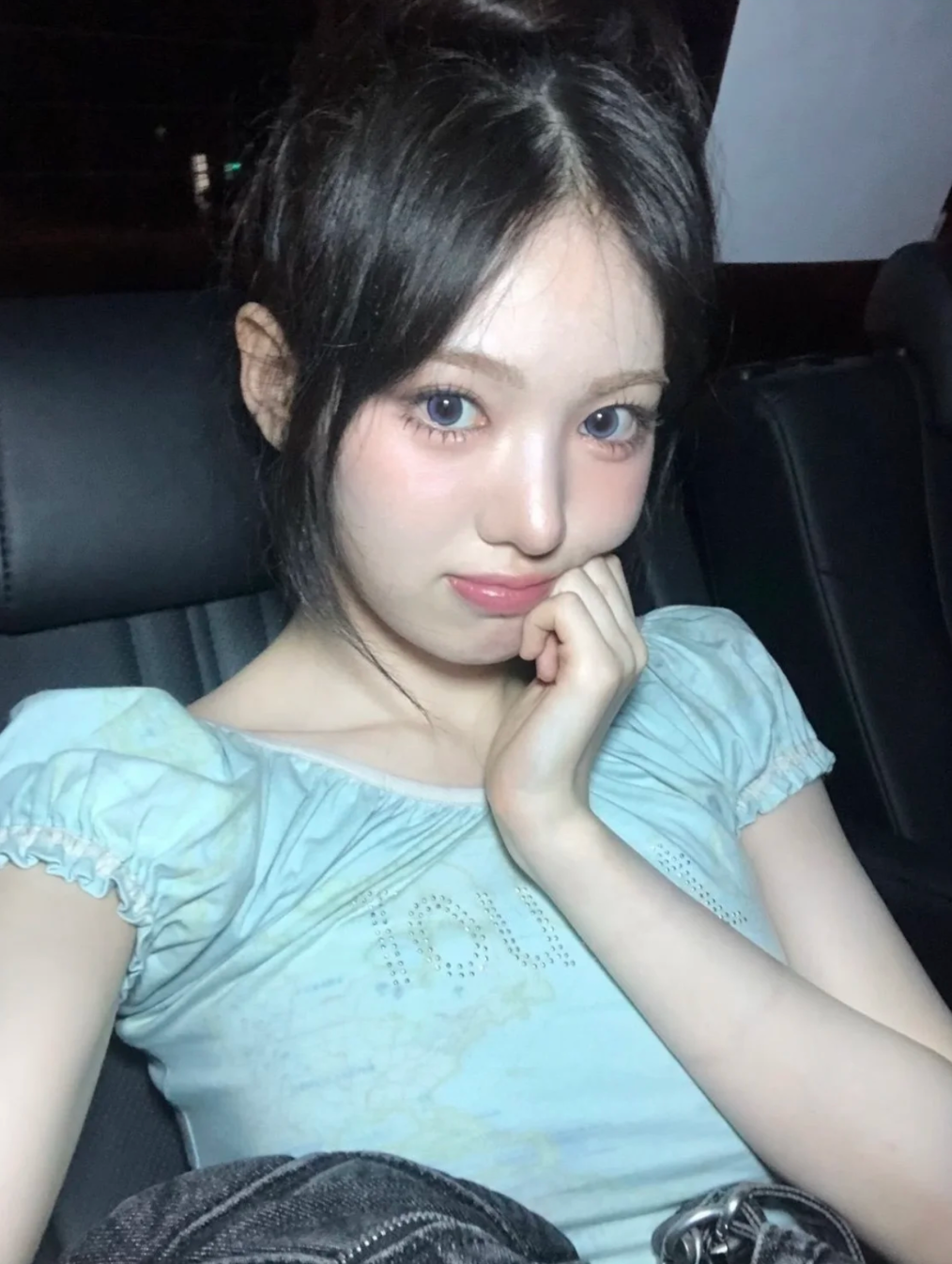 IDLE Miyeon&Shuhua Inspired Mint Map Rhinestone Open Back Puff Sleeve Tee