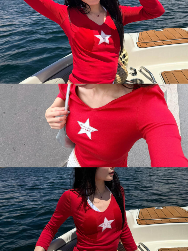 Blackpink Jennie Inspired Frankies Bikinis Star Print V‑Neck 3/4 Sleeve Ribbed Top