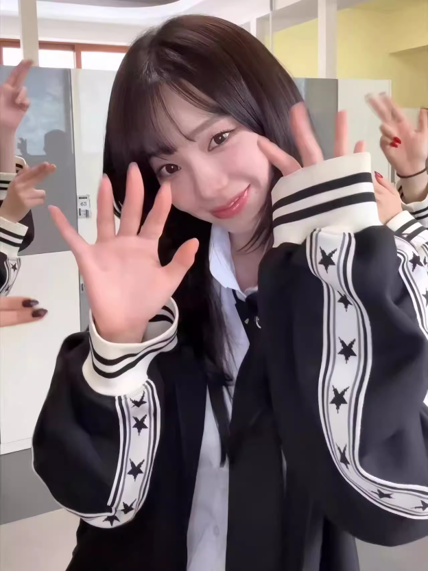 Aespa Inspired Star Track Jersey Jacket Pants Set