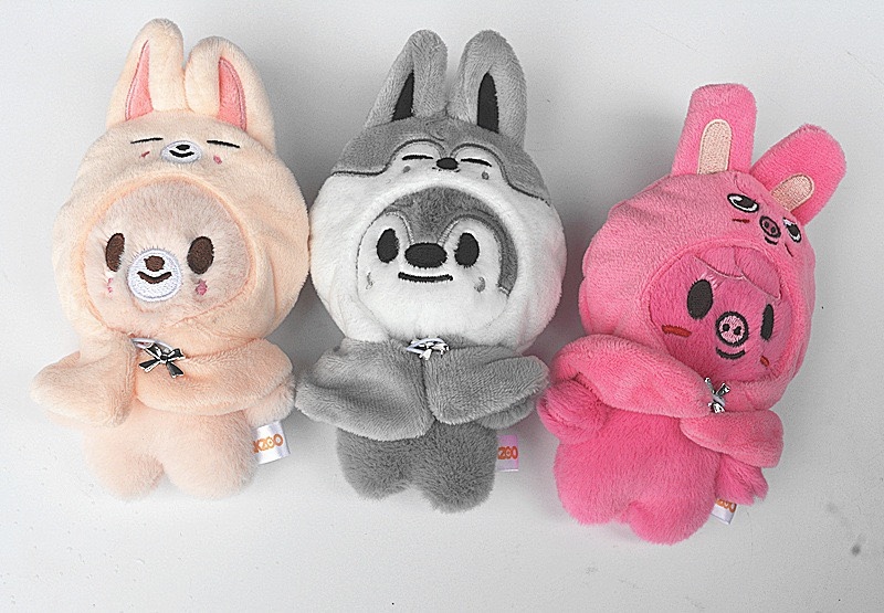 Skzoo  Straykids Cape Bean Eyes Official Merch inspired Plush Doll -stray kids