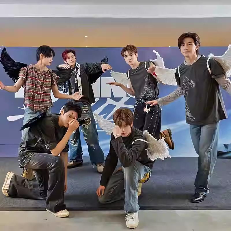 Riize 2026 Concert in Seoul Merch Inspired T-Shirt