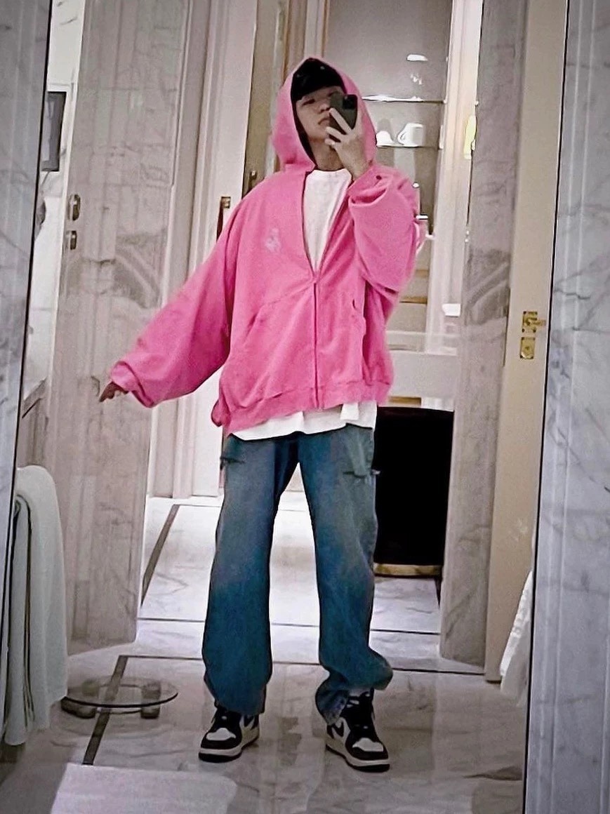 Seventeen Hoshi Inspired Pink Warhorse Hoodie