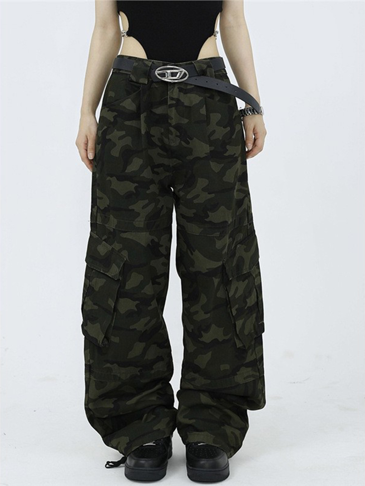 Multi-pocket camouflage straight-leg pants-Aespa Karina