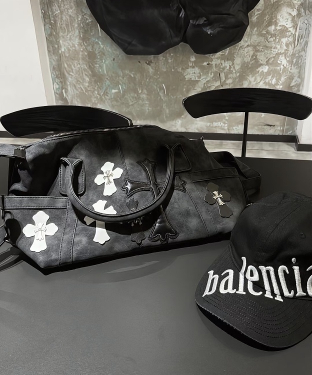 Enhypen NIKI inspired Black White Crossbody Bag 