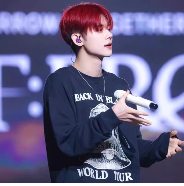 TXT Yeonjun Inspired Black Sweatshirt