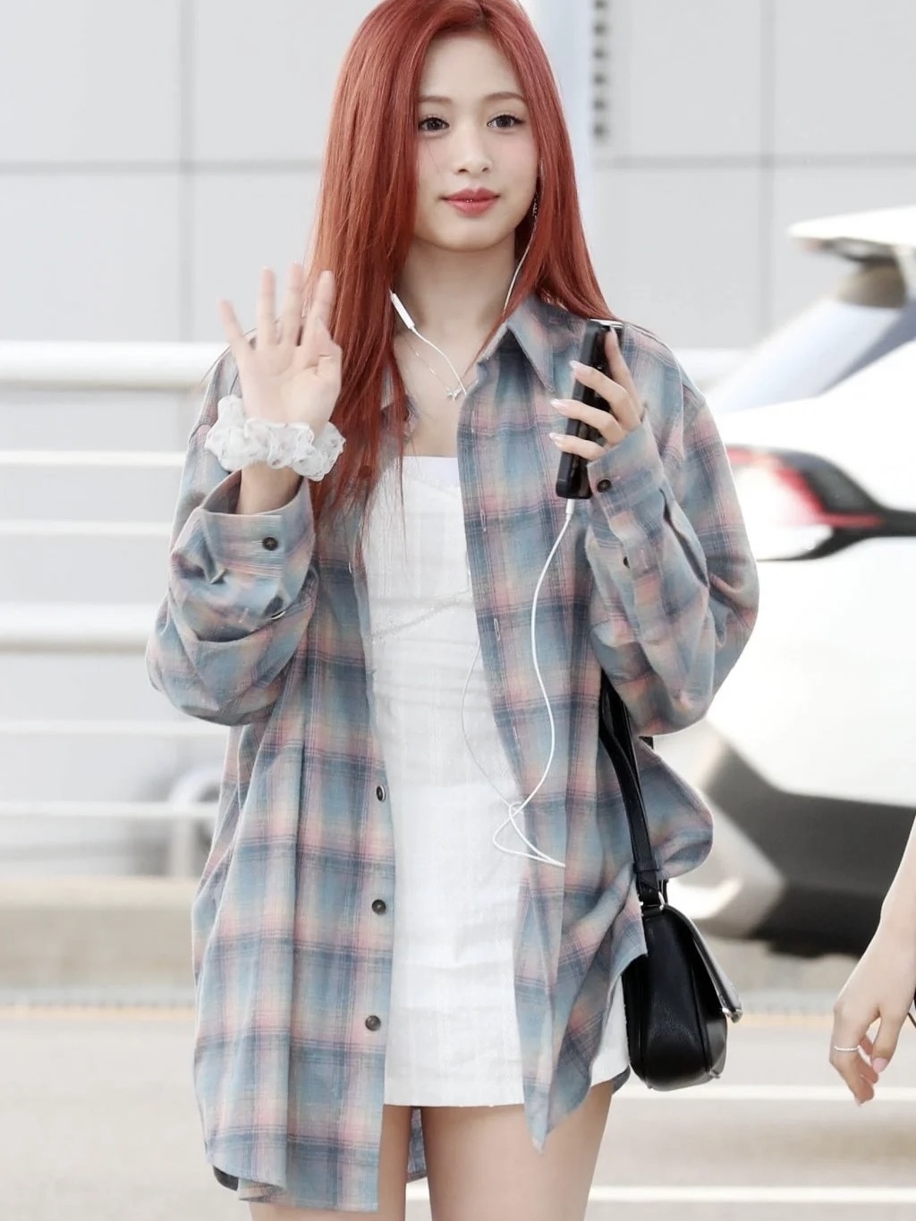 LE SSERAFIM Sakura& BABYMONSTER Ahyeon Inspired Colorblock Plaid Shirt