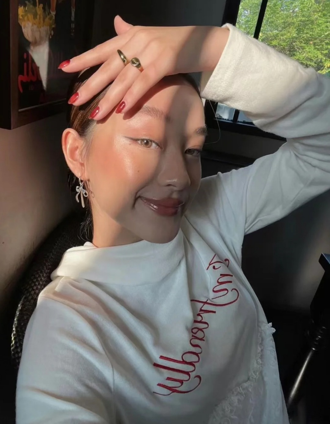 Lace heart long-sleeve hooded top-Blackpink Jennie