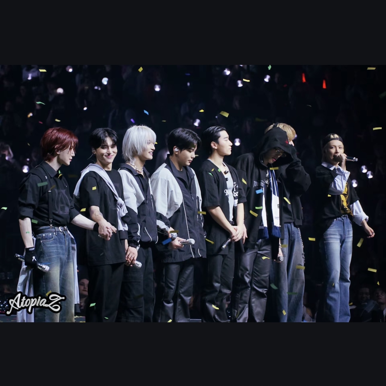 ATEEZ-2025 ATEEZ WORLD TOUR WIND BREAKER JACKET