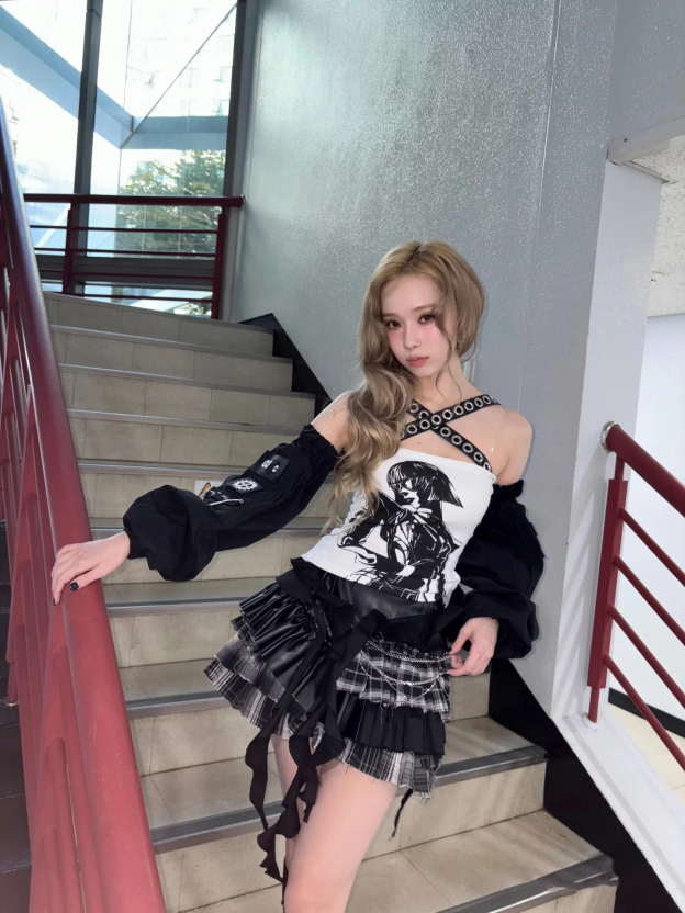  Aespa Winter 'Whiplash' Customized Outfit-Aespa