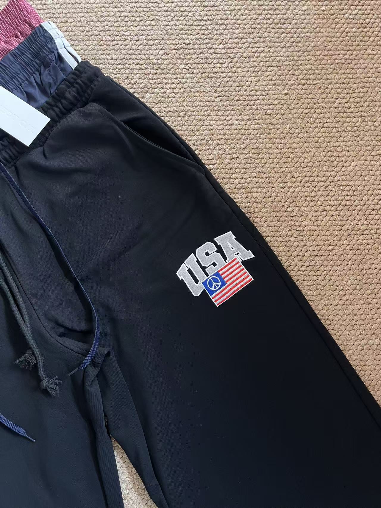 Enhypen Niki Inspired Drawstring Fake Three-Waist Paneled Sweatpants pants-NI-KI