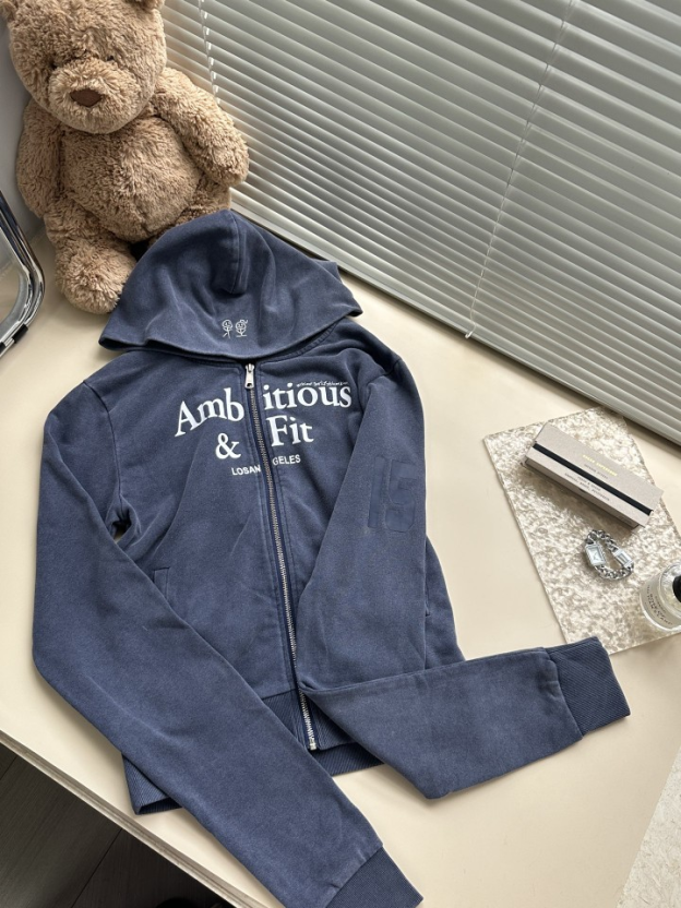 Blackpink Jennie Inspired Ambitious & Fit Zip‑up Hoodie