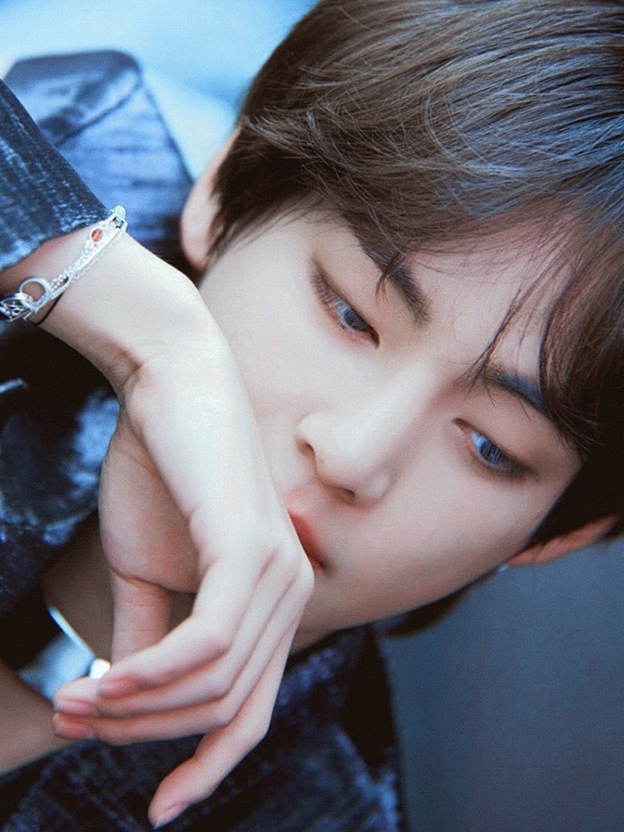 BTS V Inspired Double Ring Bracelet