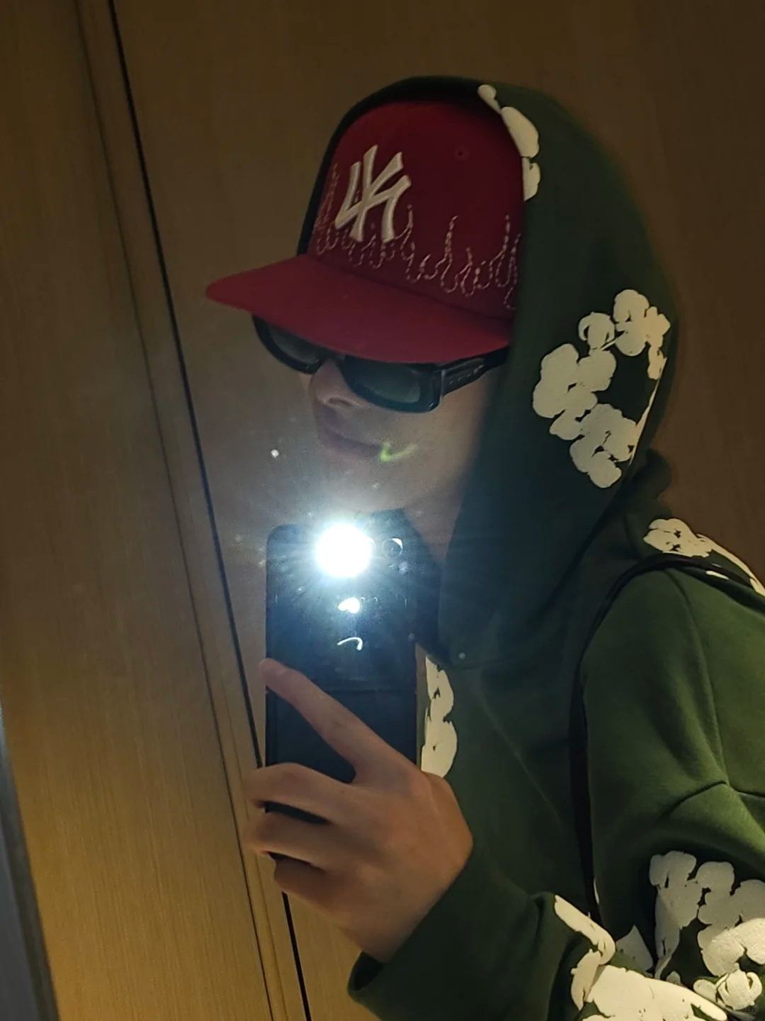 Enhypen Niki Inspired Cotton Wreath Sweatshirt Set