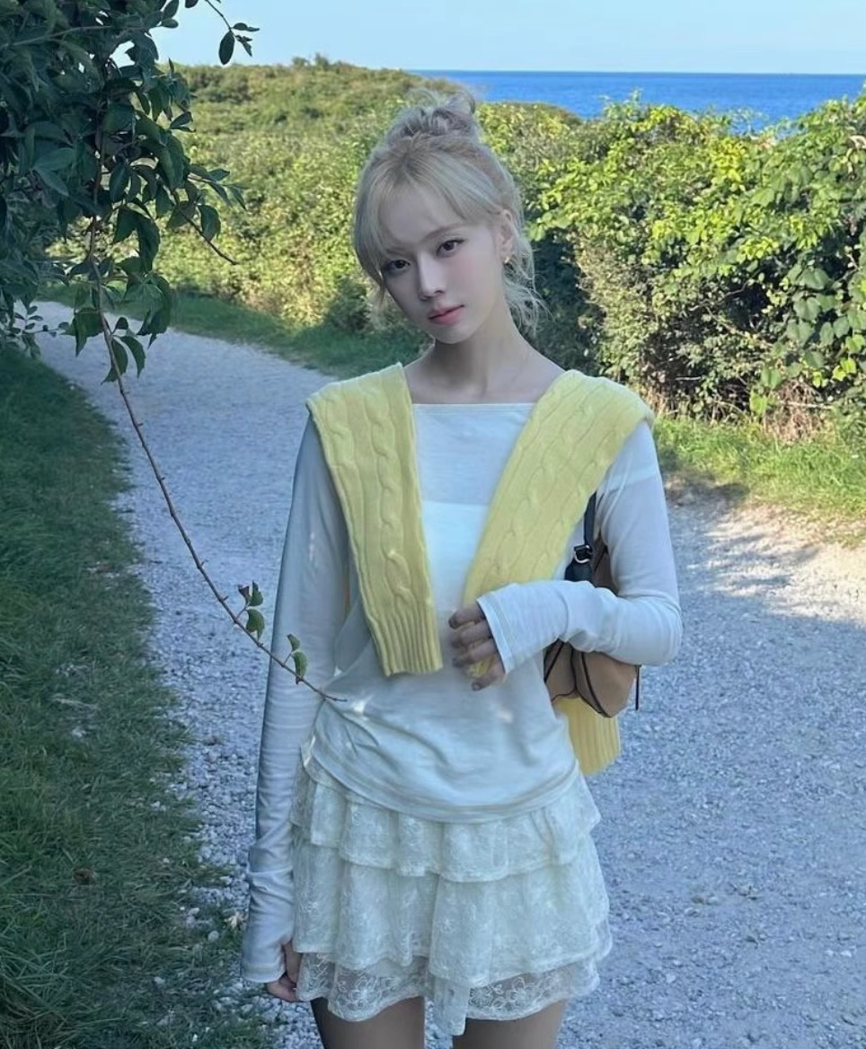 Aespa Karina & Winter Inspired Lace Ruffle Mini Skirt