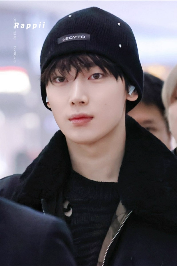 Enhypen Sunoo Inspired Rhinestone Knit Beanie