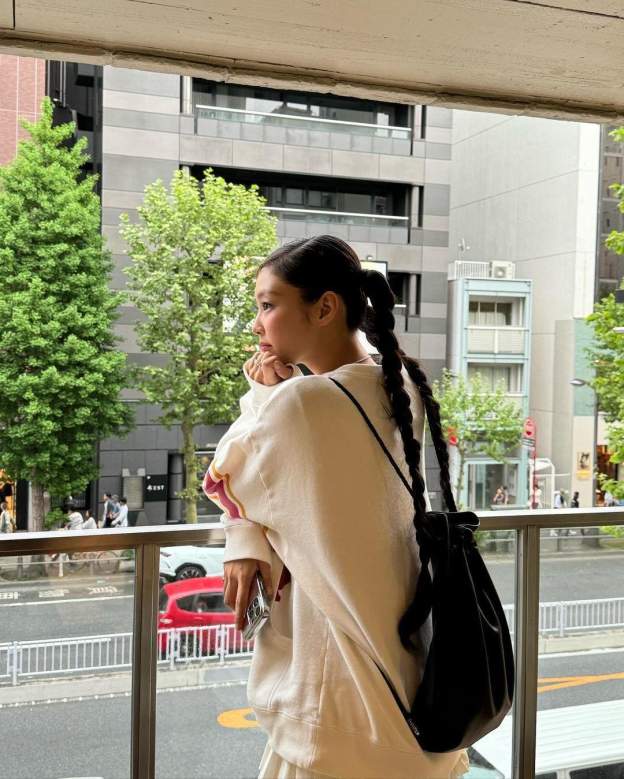 Jersey Zipper Sweatshirt Jacket-Blackpink Jennie