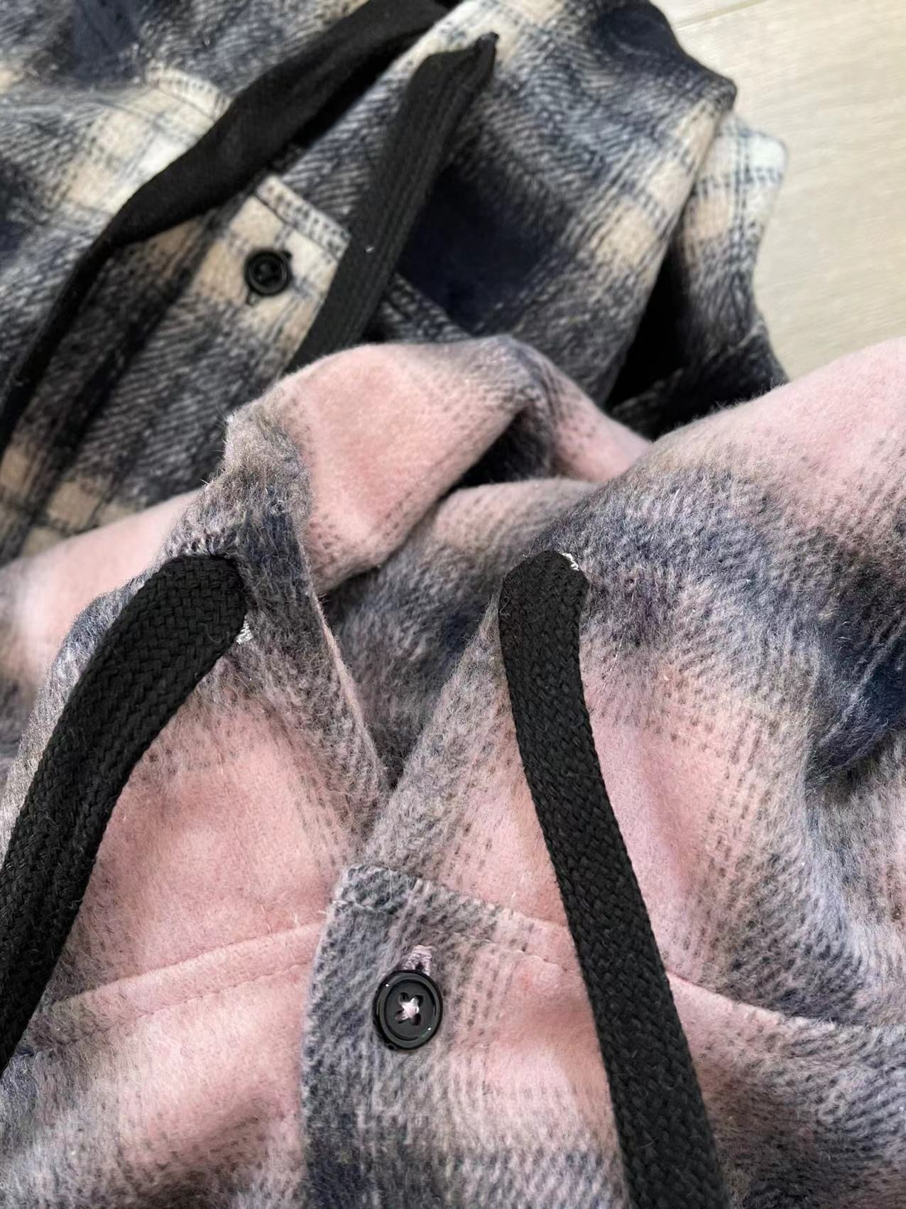 Stray kids Leeknow & Wayv YangYang inspired plaid Hooded Shirt