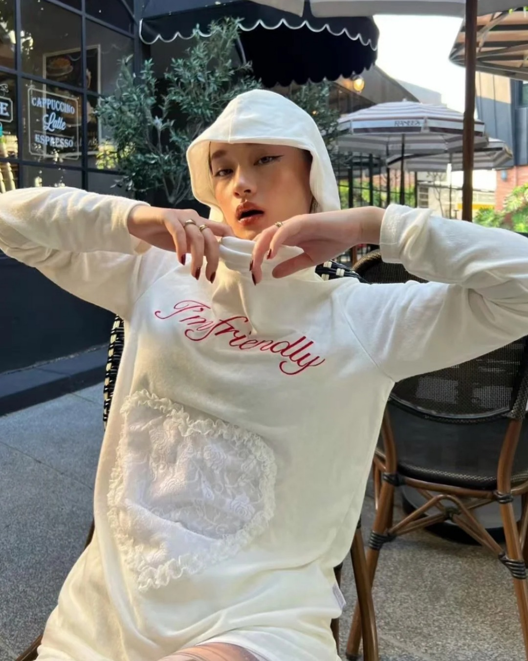 Lace heart long-sleeve hooded top-Blackpink Jennie