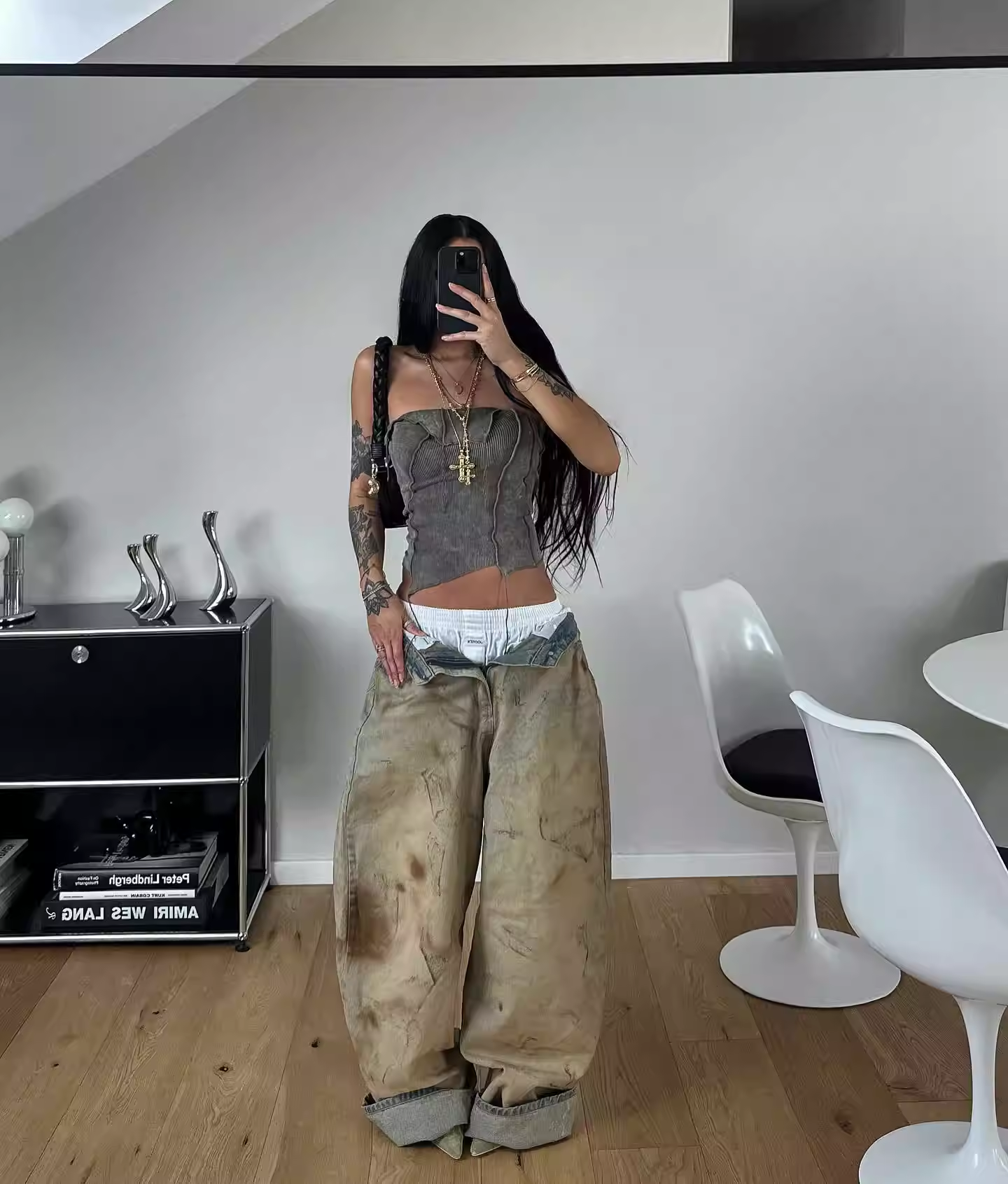 Blackpink Rose Inspired Vintage Distressed Baggy Wide-Leg Jeans