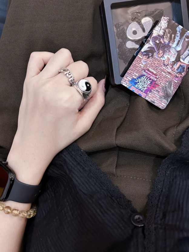 Cortis Exclusive Custom Fan Ring