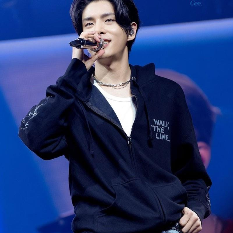 ENHYPEN World Tour WALK THE LINE IN U.S Merch Inspired Zip-up Hoodie