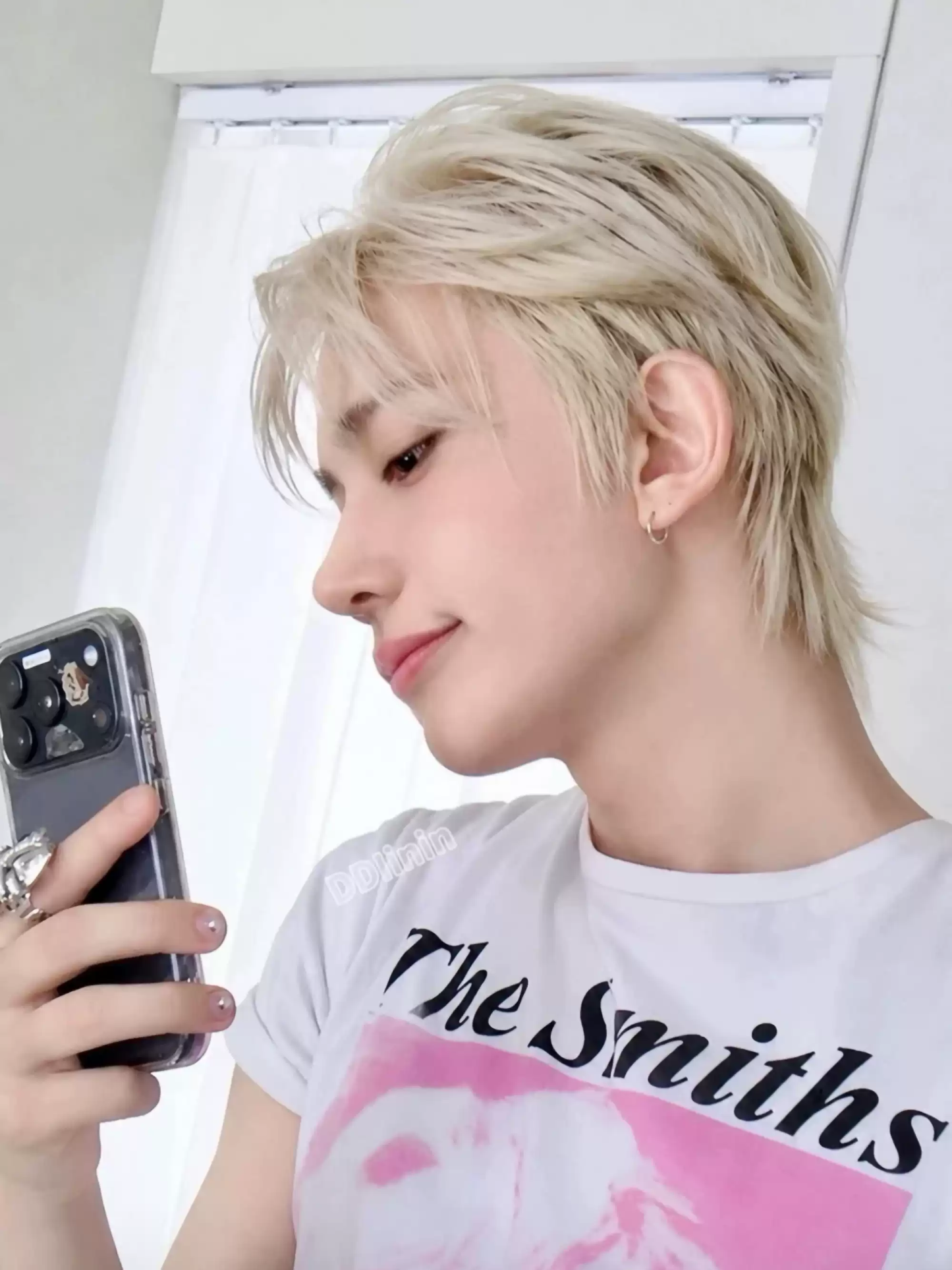 Heeseung Evan Inspired The Smiths Vintage Band T-Shirt