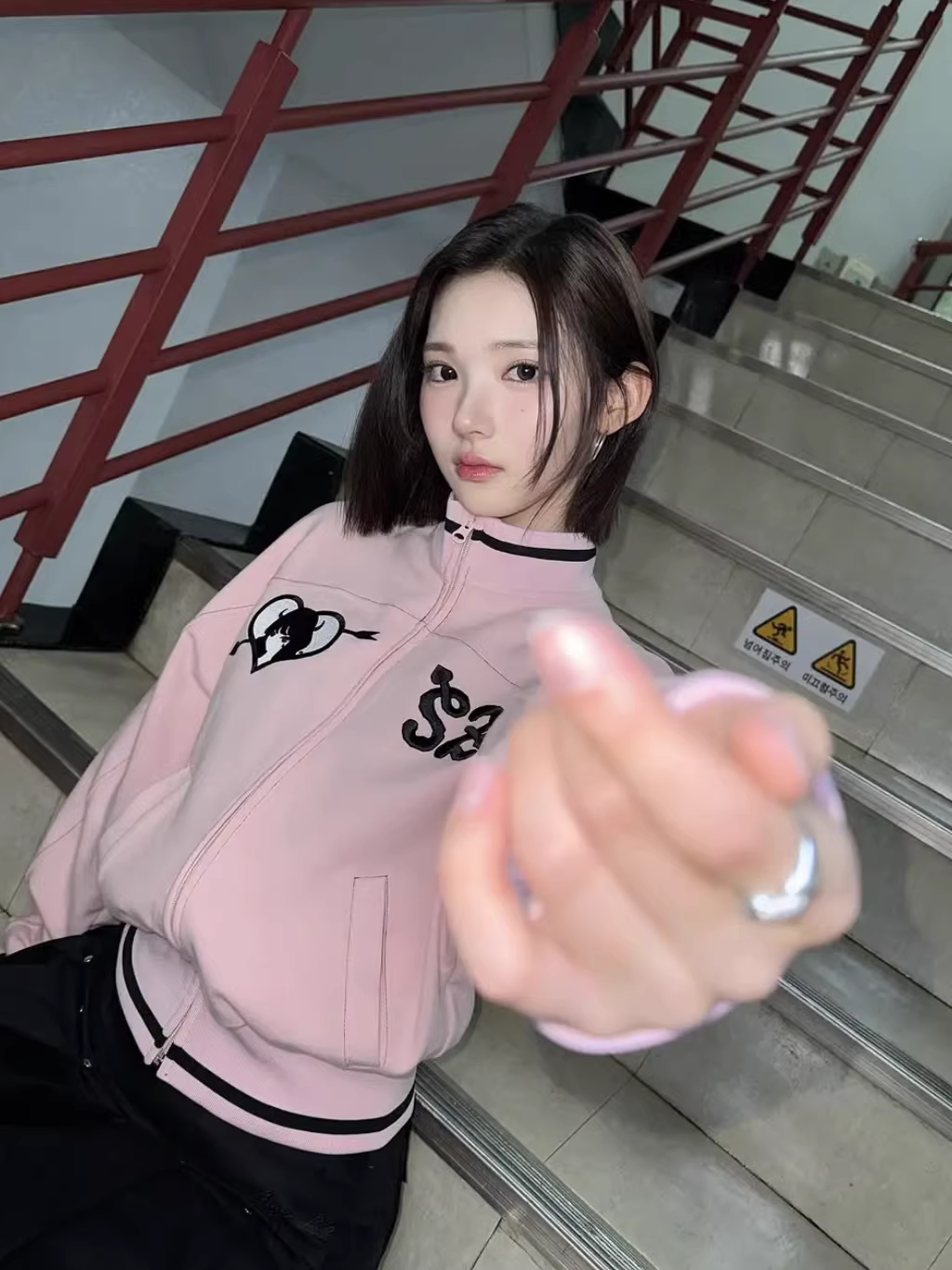 Hearts2Hearts Foucs Stage Outfit Inspired Cropped Zip-Up Track Jacket