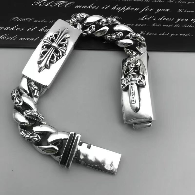 Enhypen Niki Inspired Chrome Heart Bracelet-Ni-Ki