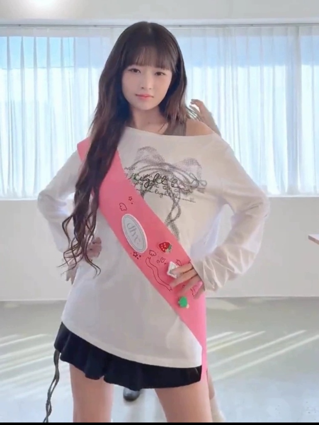 IVE REI Inspired Off-Shoulder Bow Top