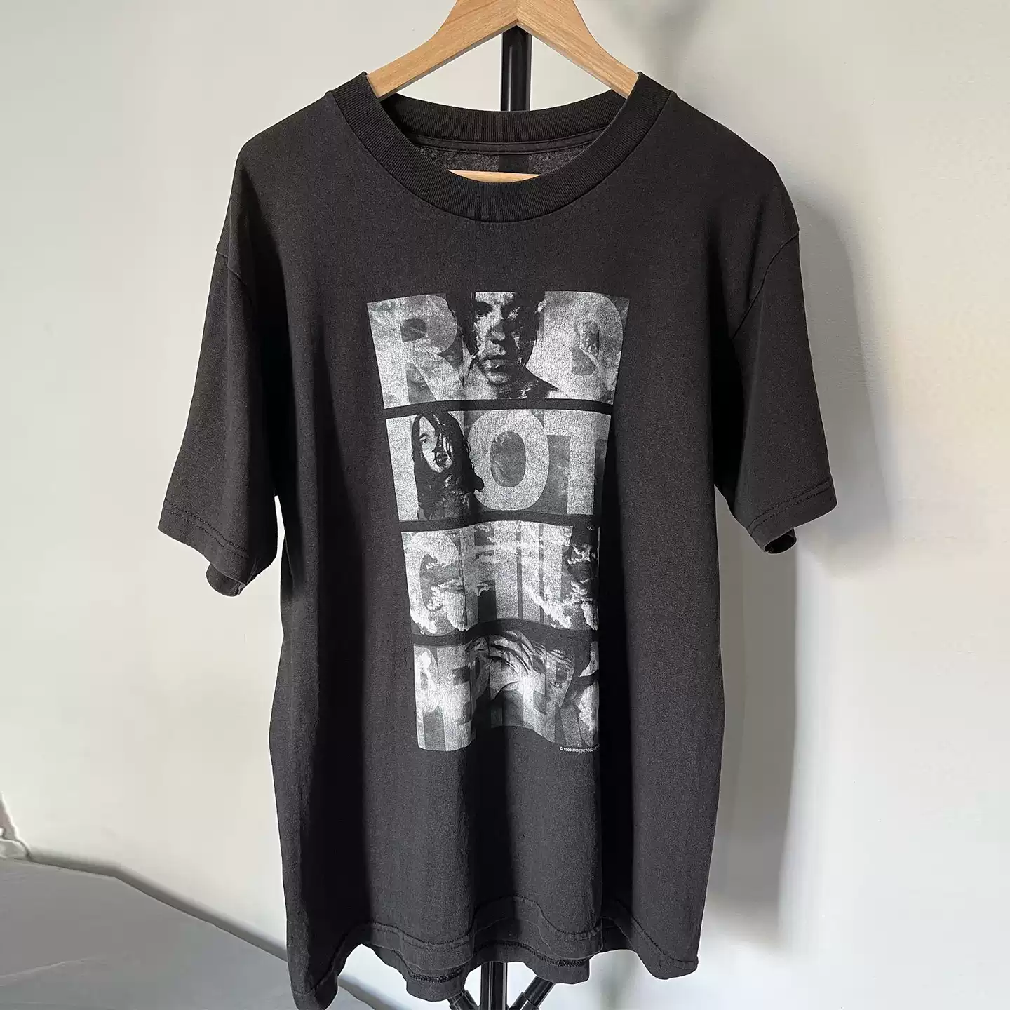 Straykids Hyunjin Inspired Vintage 1999 Red Hot Chili Peppers Californication T-shirt