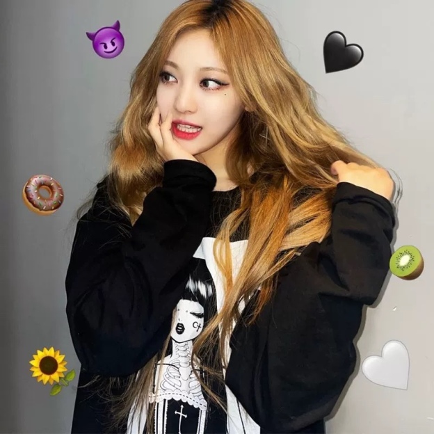 Aespa Ningning Inspired Cotton Graphic Long Sleeve T-Shirt 